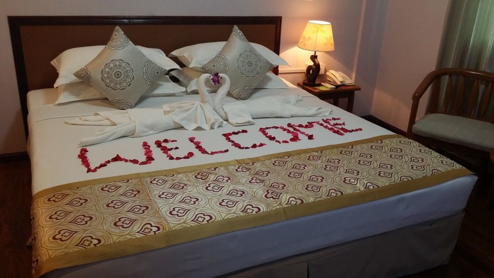 Great Glory Hotel Yangon Dış mekan fotoğraf